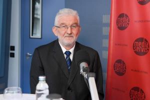 Intervju tjedna - Milivoj &Scaron;pika