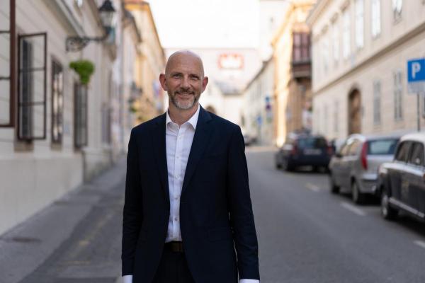 Simon Thomas zamijenit će Andrewa Dalgleisha, koji je bio britanski veleposlanik u RH pet godina