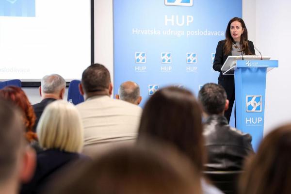 Ekonomska kava u HUP-u: Očekujemo postepeno ukidanje svi mjera vezanih za ograničavanje cijena, ograničene cijene proizvoda u trgovini odavno su trebale biti ukinute