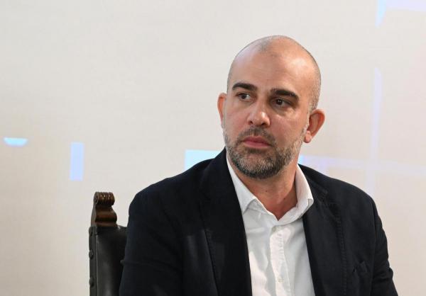 Uoči promocije knjige &lsquo;&lsquo;Iza i ispred pozornice&lsquo;&lsquo; autor Dabo: Cilj je stvoriti priče o kulturi i ba&scaron;tini o kojoj se premalo bavimo