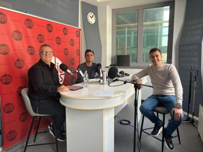 U Intervjuu Media servisa ugostili smo predsjednika Hrvatske udruge kontrolora letenja Željka Ore&scaron;kog te predsjednika Hrvatskog strukovnog sindikata kontrolora letenja Kre&scaron;imira Rakocija.