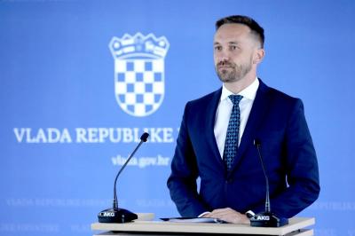 Izazovi starenja stanovni&scaron;tva i utjecaj na sustav dugotrajne skrbi
