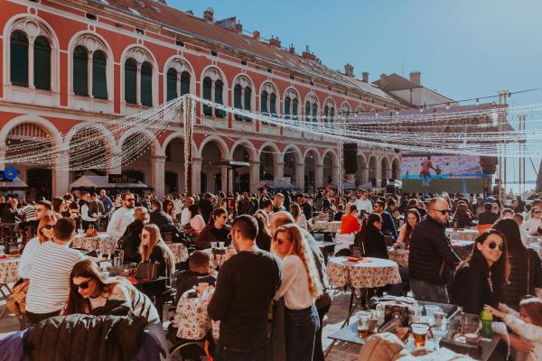 Sve je spremno za proslavu pobjede Vatrenih, a Splićane ovog vikenda očekuje te&scaron;ka odluka