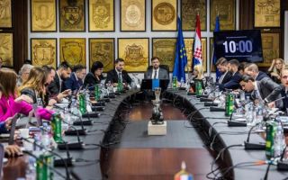 U Splitu glavna vijest uhićenje Keruma te suradnja Šute i Matijeveća zbog proračuna