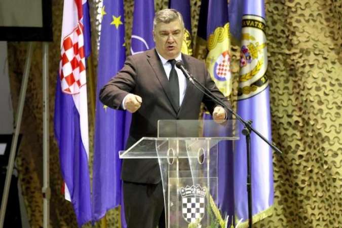 Milanović kritizirao EU i NATO, svima zaželio "hladne glave"